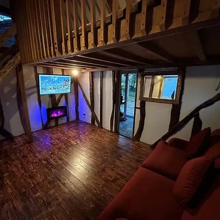 Cozy Cottage With Hot Tub! Cadnam Exterior photo